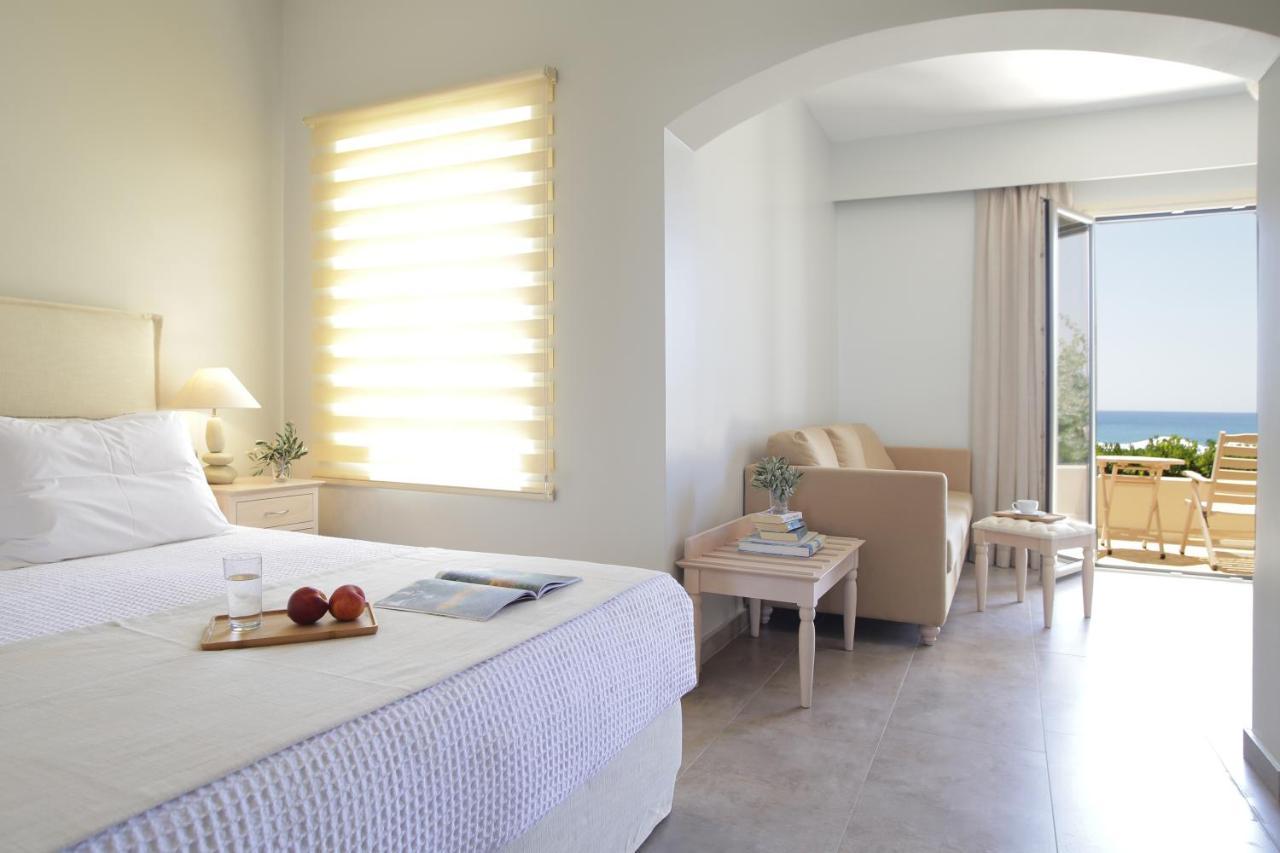 Costa Rossa Boutique Hotel - Adults Only Lixouri Bagian luar foto