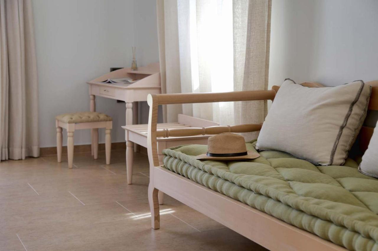 Costa Rossa Boutique Hotel - Adults Only Lixouri Bagian luar foto
