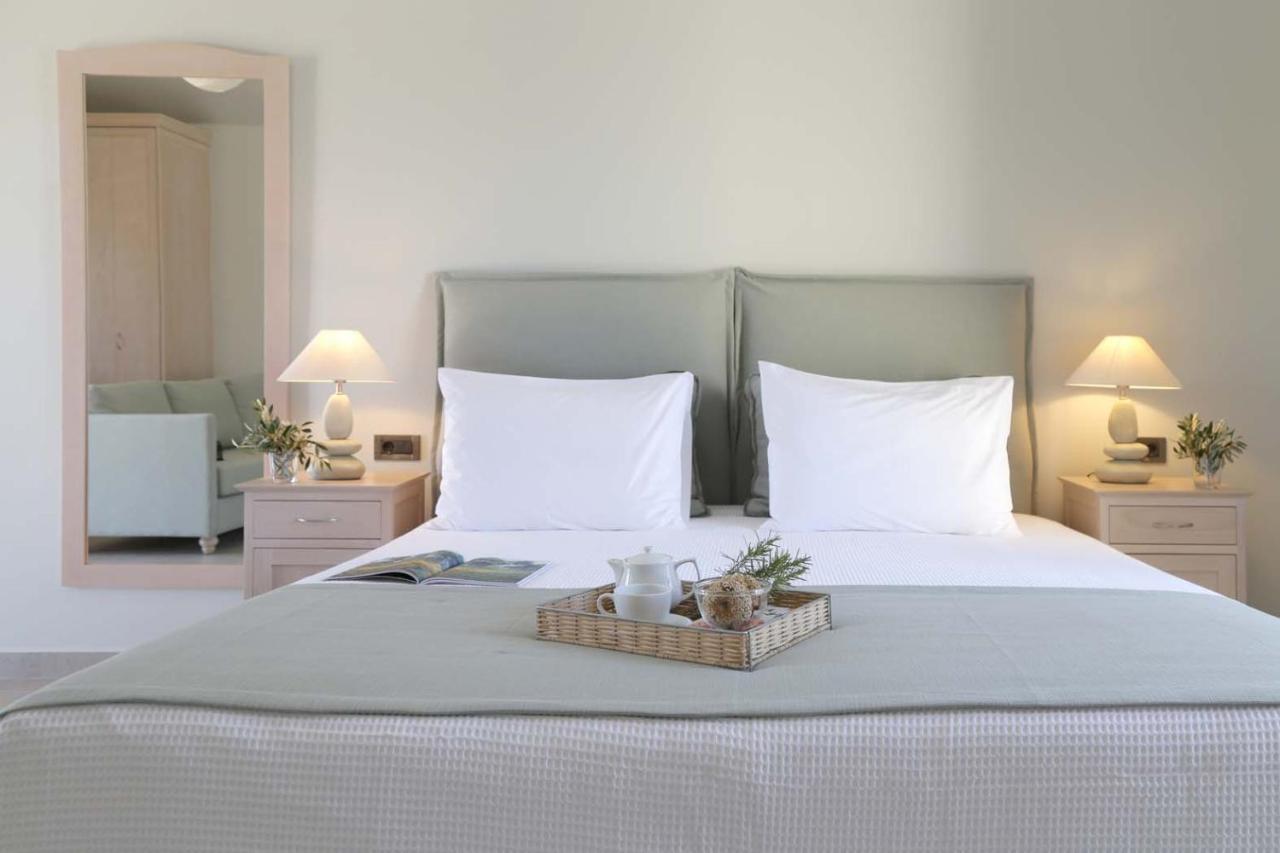 Costa Rossa Boutique Hotel - Adults Only Lixouri Bagian luar foto