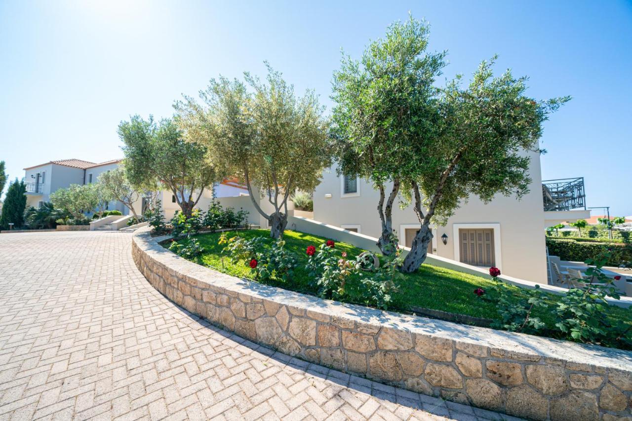Costa Rossa Boutique Hotel - Adults Only Lixouri Bagian luar foto